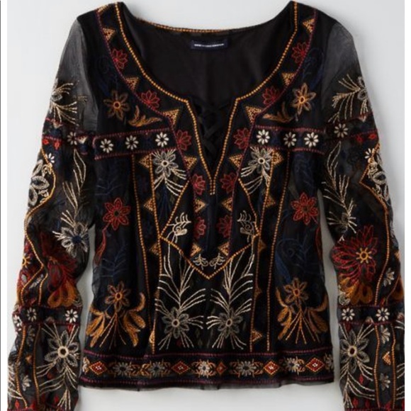 Tops - American Eagle 🦅 Embroidered Criss Cross Top